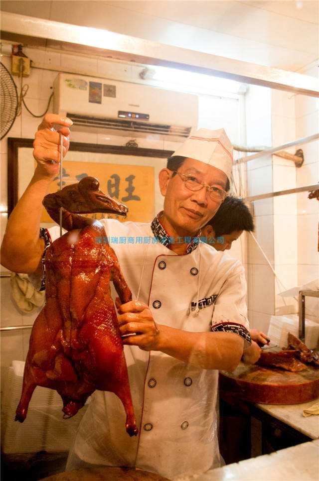 燒臘間需要的核心廚具有哪些？